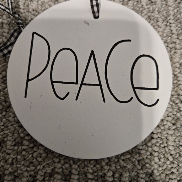 LOT OF 25 - VARIETY OF CHRISTMAS HOLIDAY DECOR/ORNAMENTS - Picture 5 of 10